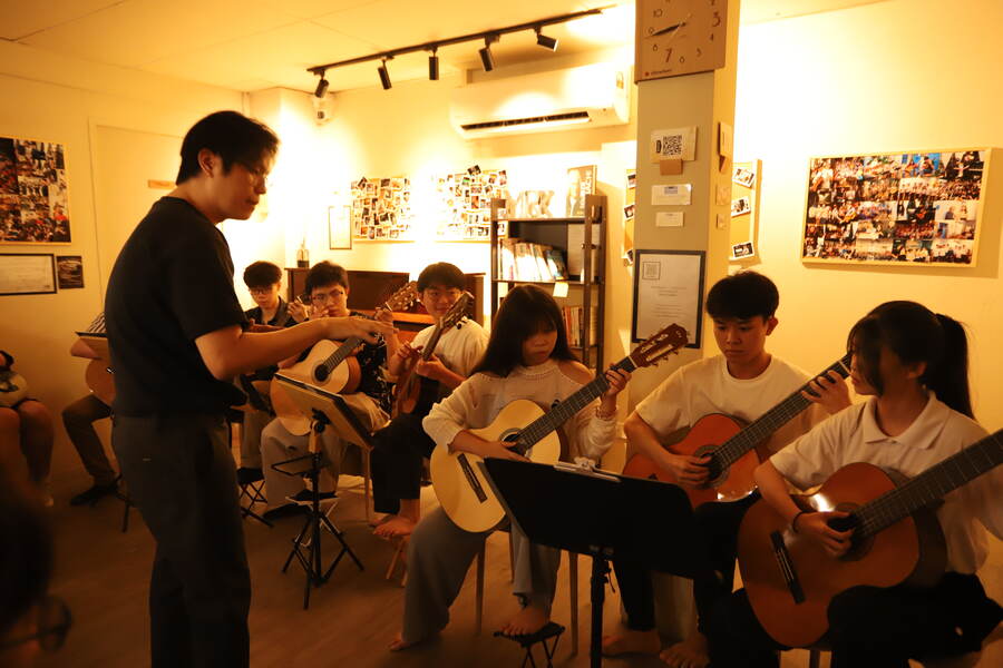 MRK Students Recital April 2026 photo 12