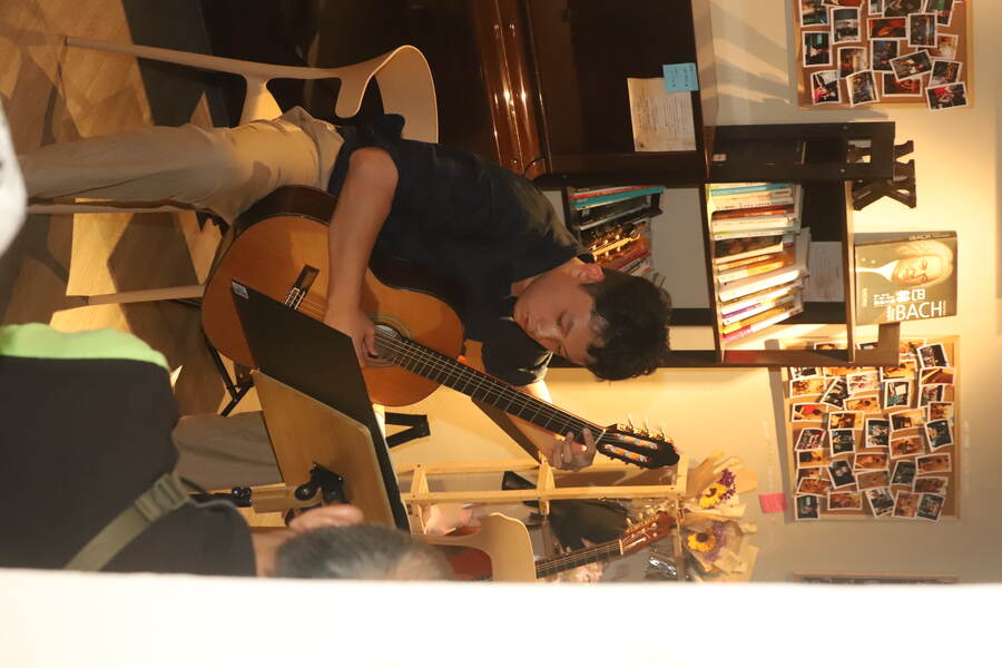 Mr Shung Ee Recital photo 4