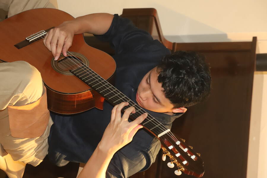 Mr Shung Ee Recital photo 5