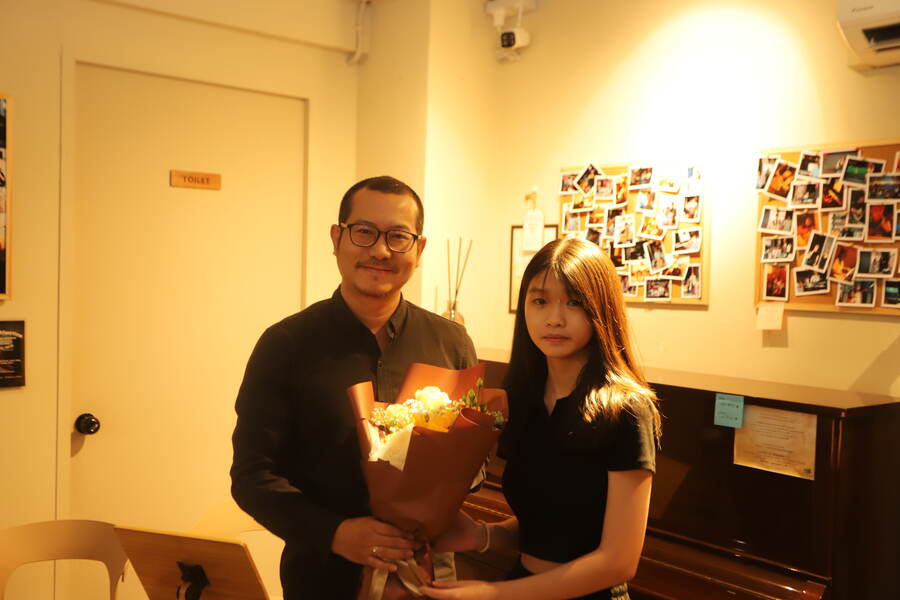 Mr Shung Ee Recital photo 7